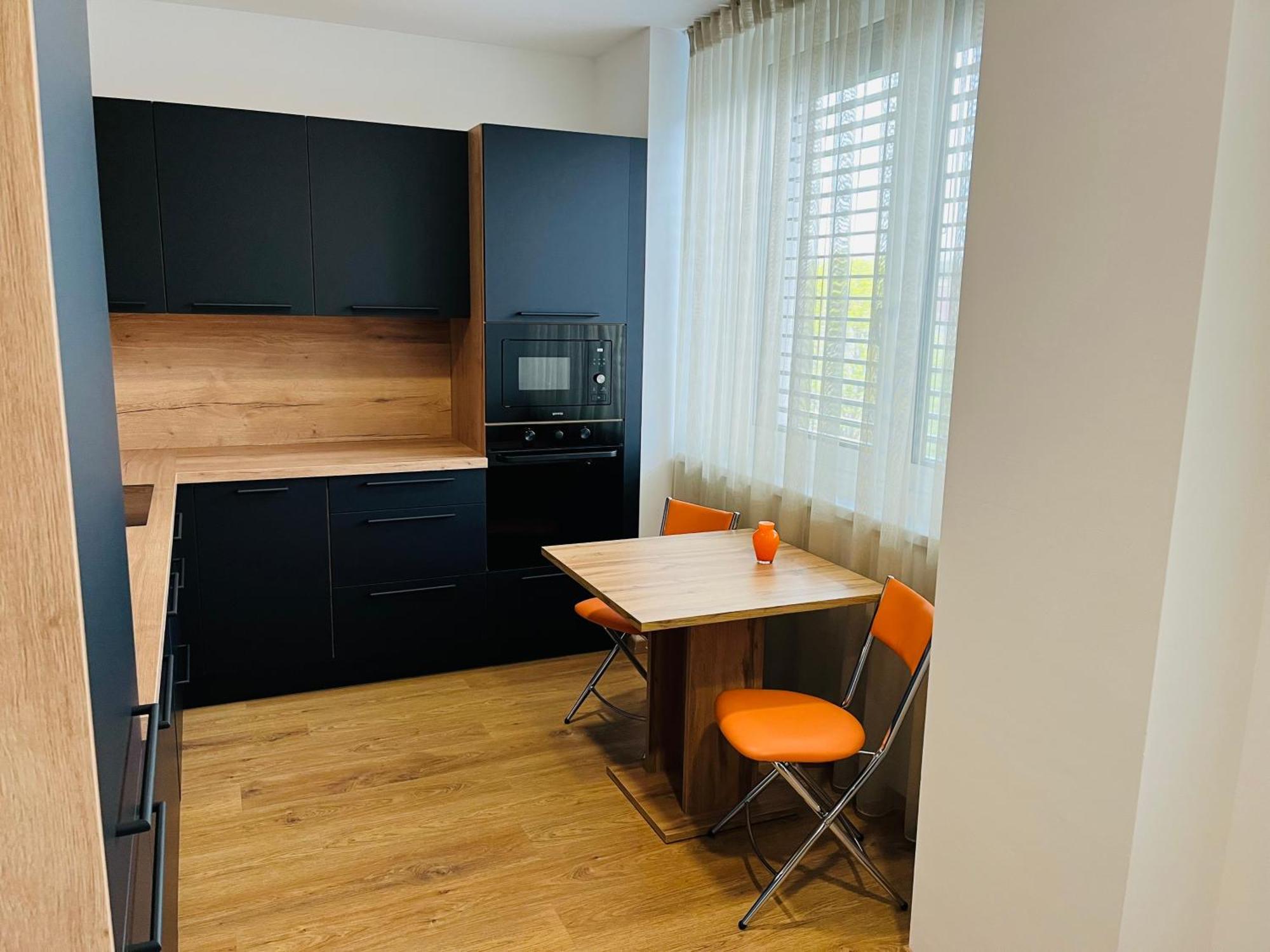 Ferienwohnung Apartman Sitka Trenčín Exterior foto